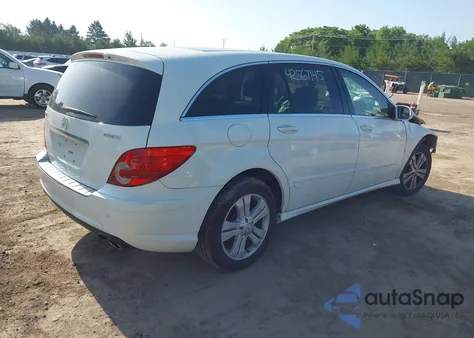 2008 Mercedes-Benz R 350 4Matic z USA, uszkodzony, nr VIN 4JGCB65E38A075422